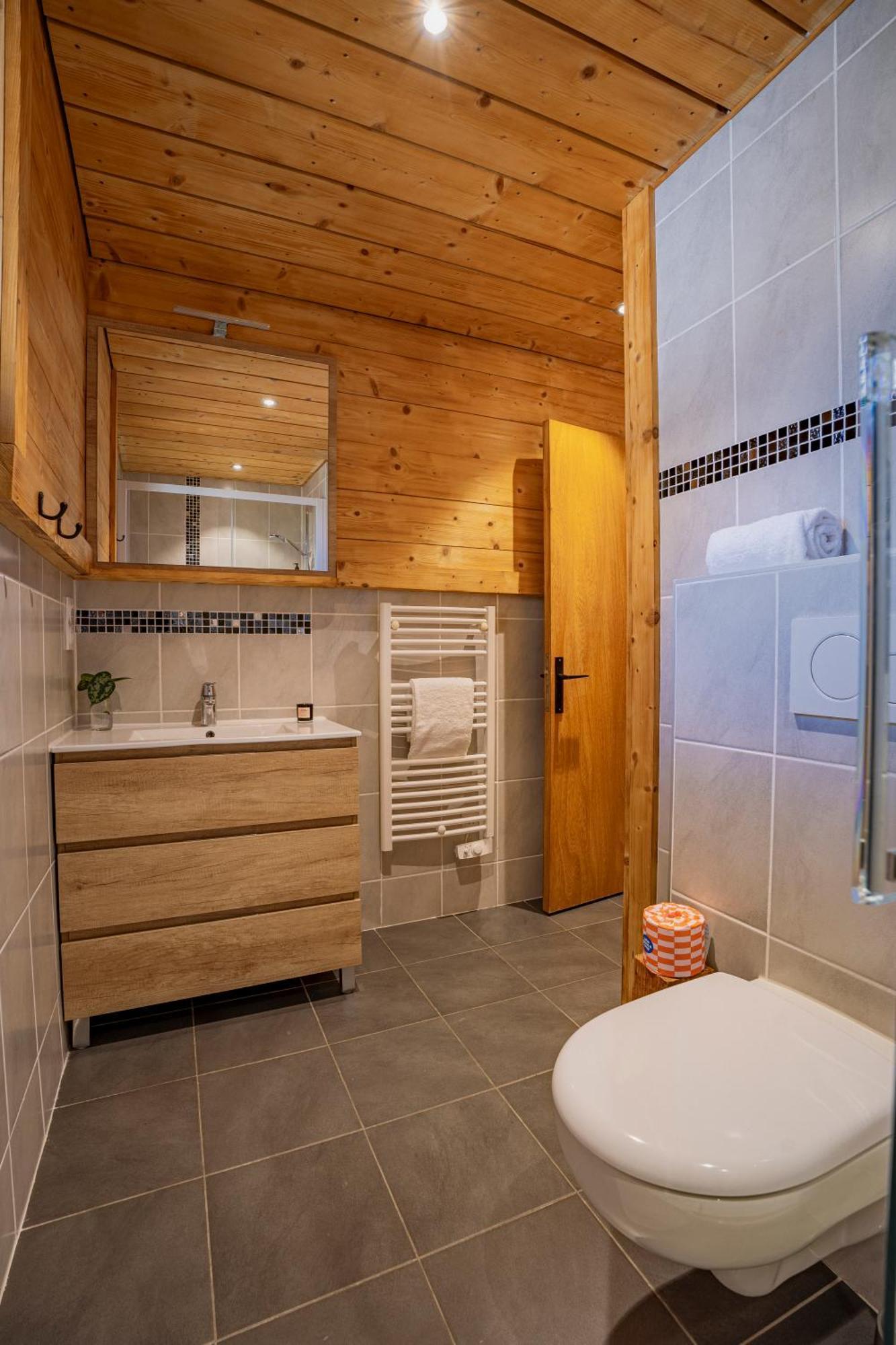 The Fat Fox Lodge, Morzine Montriond Luaran gambar